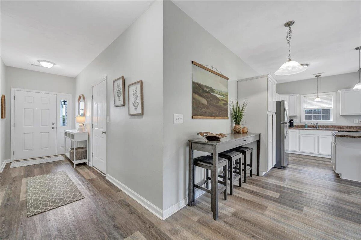 2725 Paddington Station LN - Photo 6