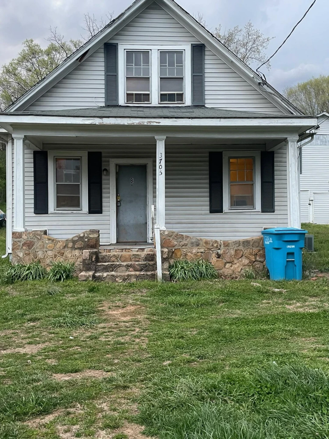 3705 Salem Turnpike