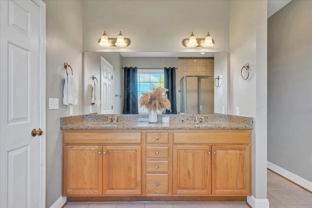 231 Freedom LN - Photo 32