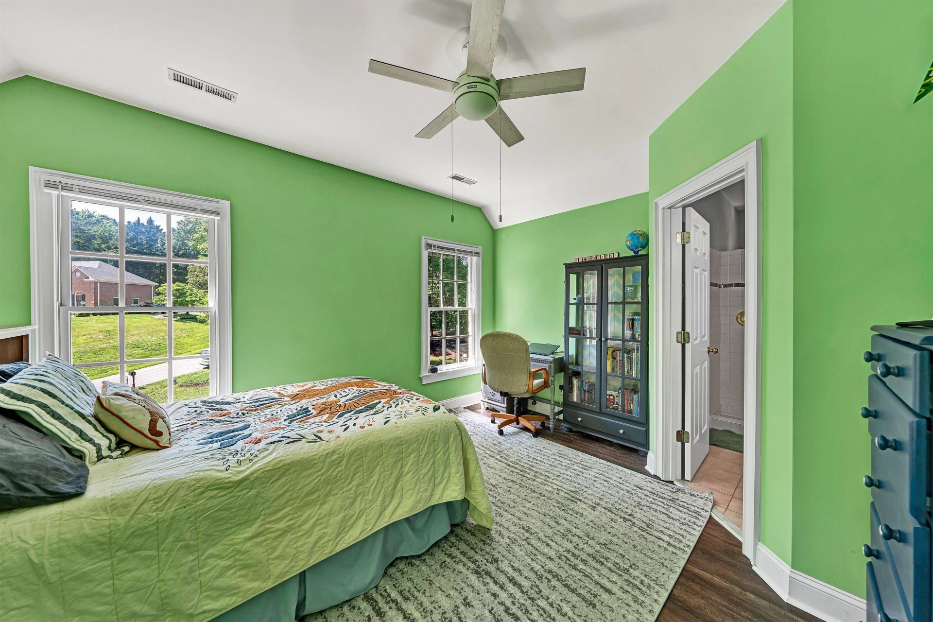 6603 Hidden Woods CT - Photo 51