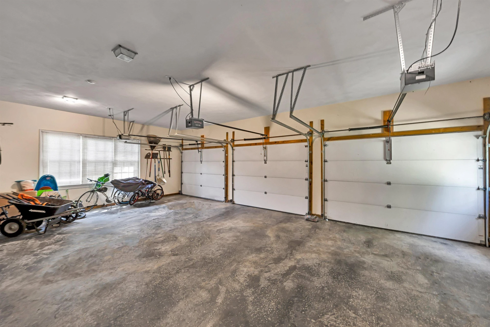 6603 Hidden Woods CT - Photo 67