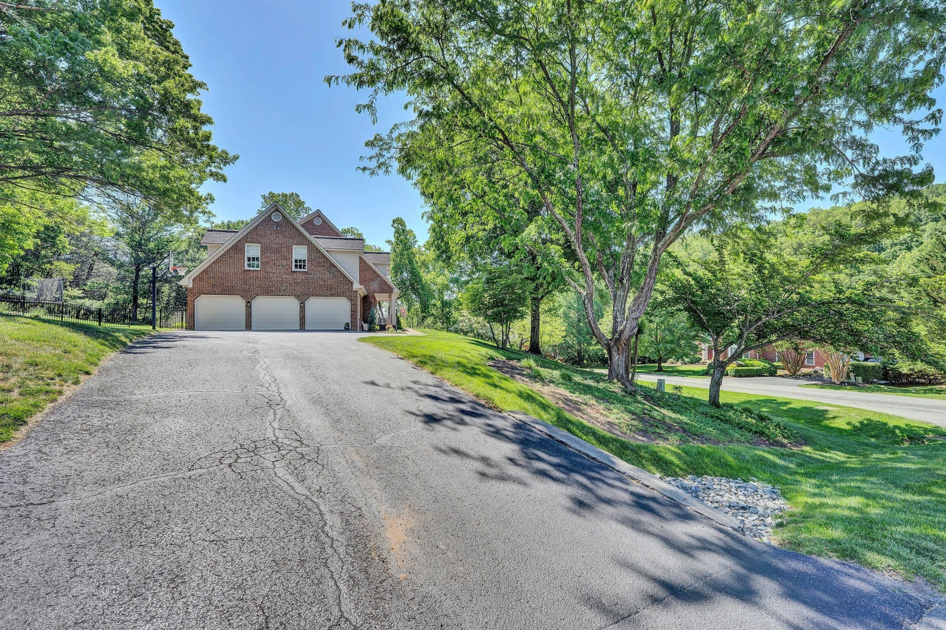 6603 Hidden Woods CT - Photo 71