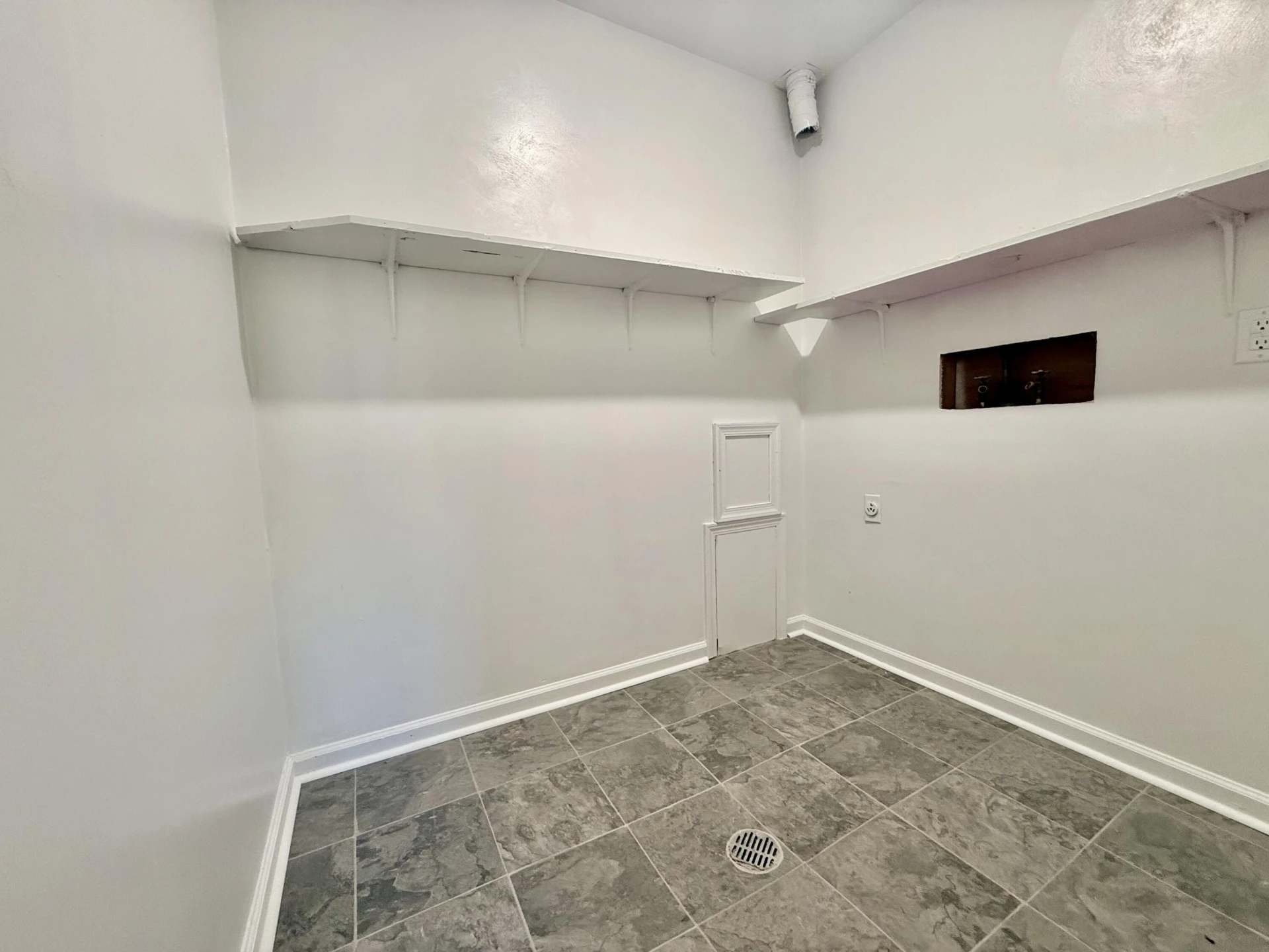 4626 Horseman DR - Photo 14