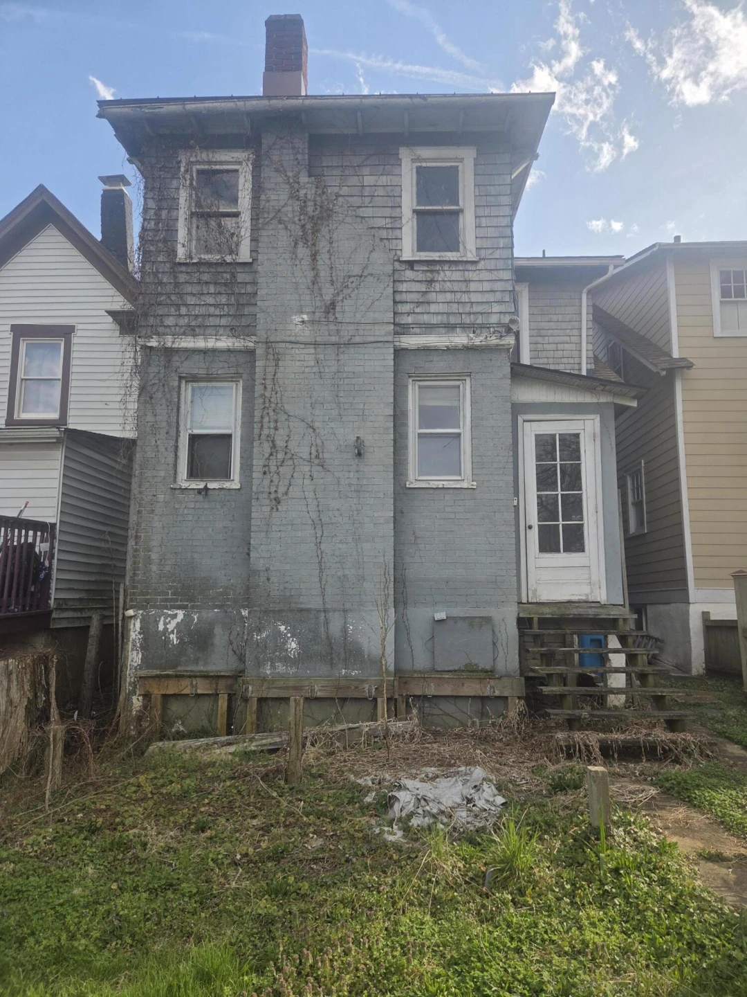 519 Elm AVE - Photo 2