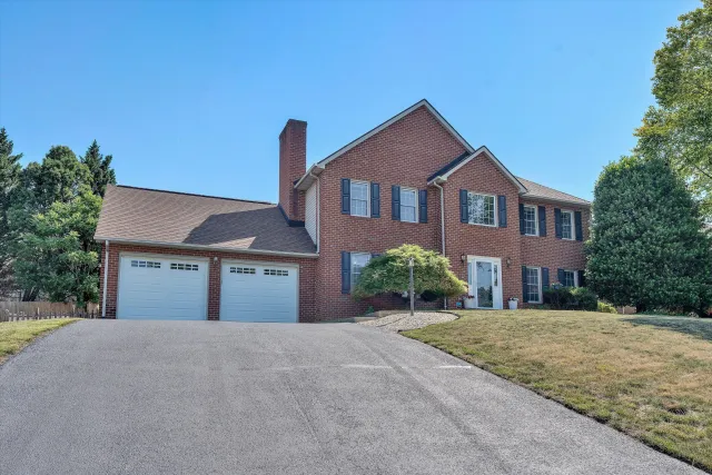 5137 Plantation Grove LN