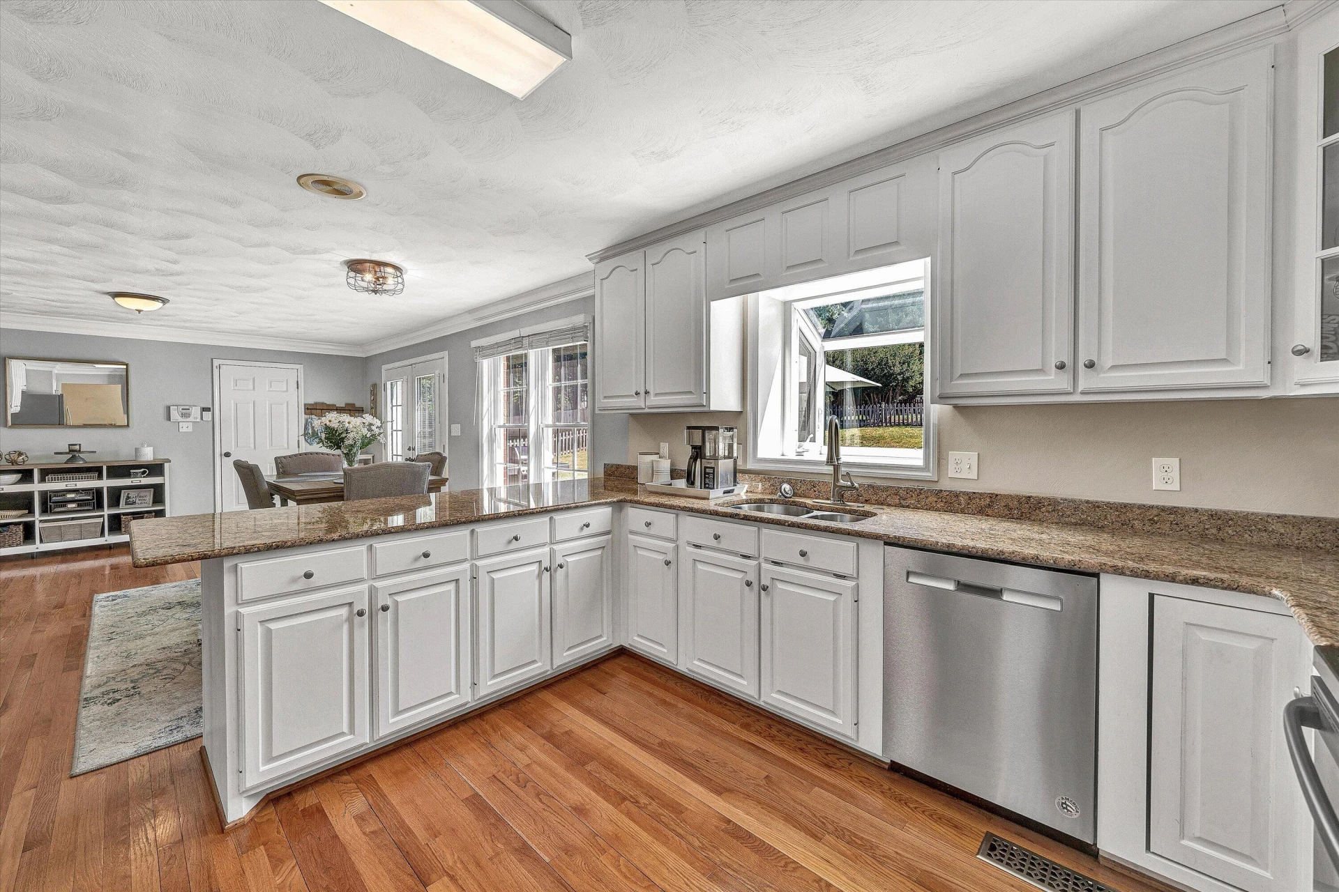 5137 Plantation Grove LN - Photo 8