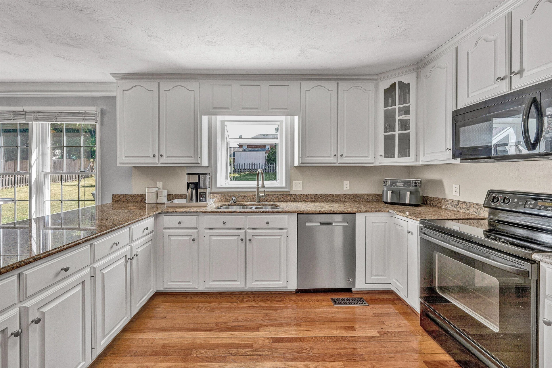5137 Plantation Grove LN - Photo 9