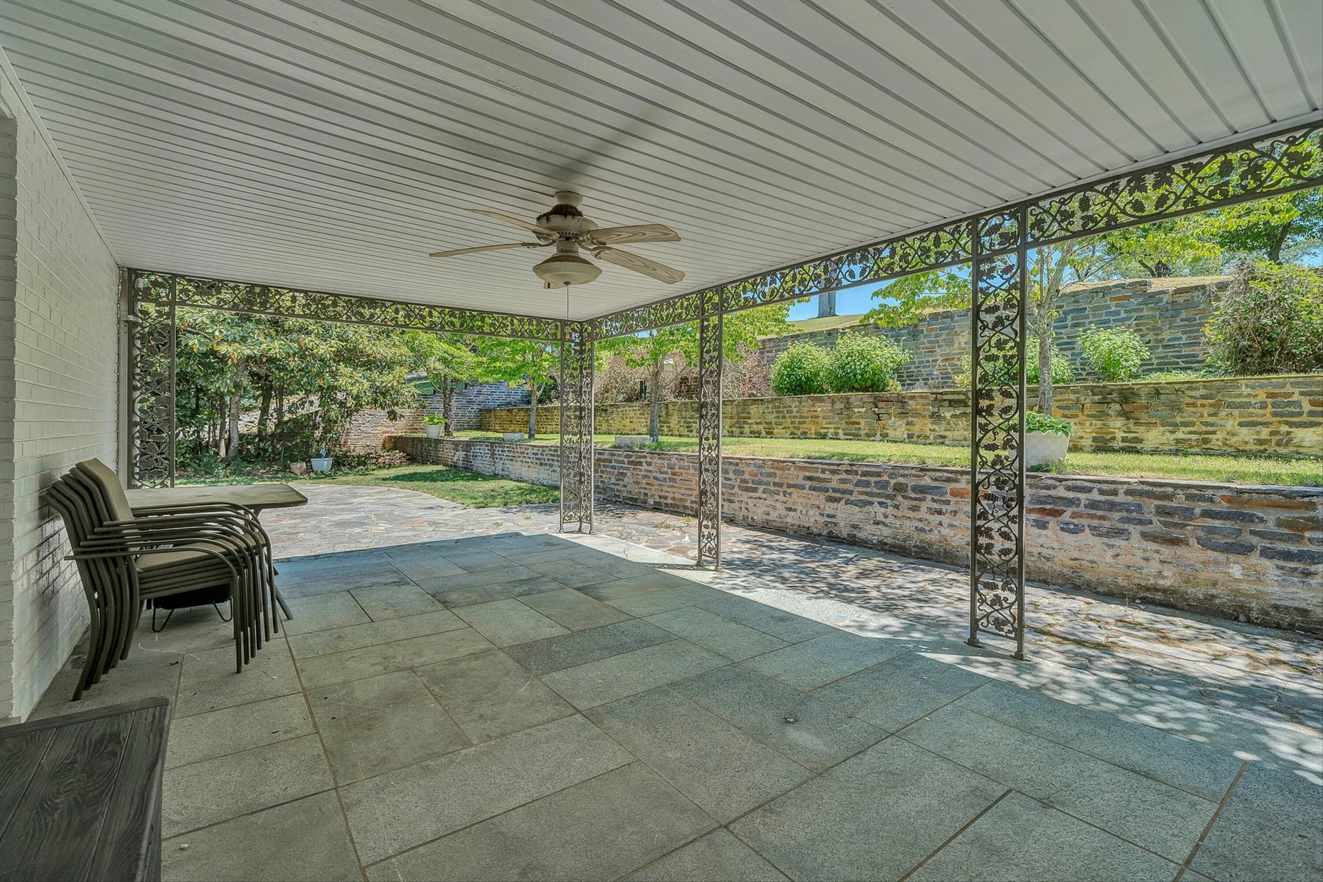 260 Peaceful Valley LN - Photo 55