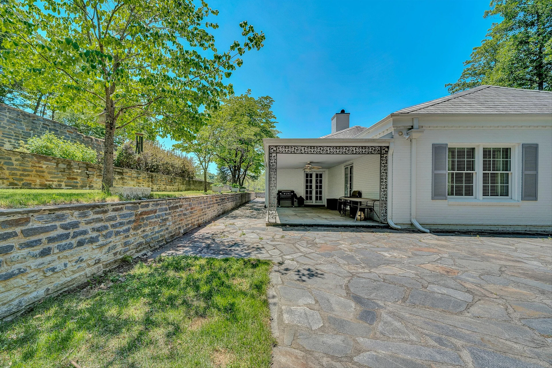 260 Peaceful Valley LN - Photo 57