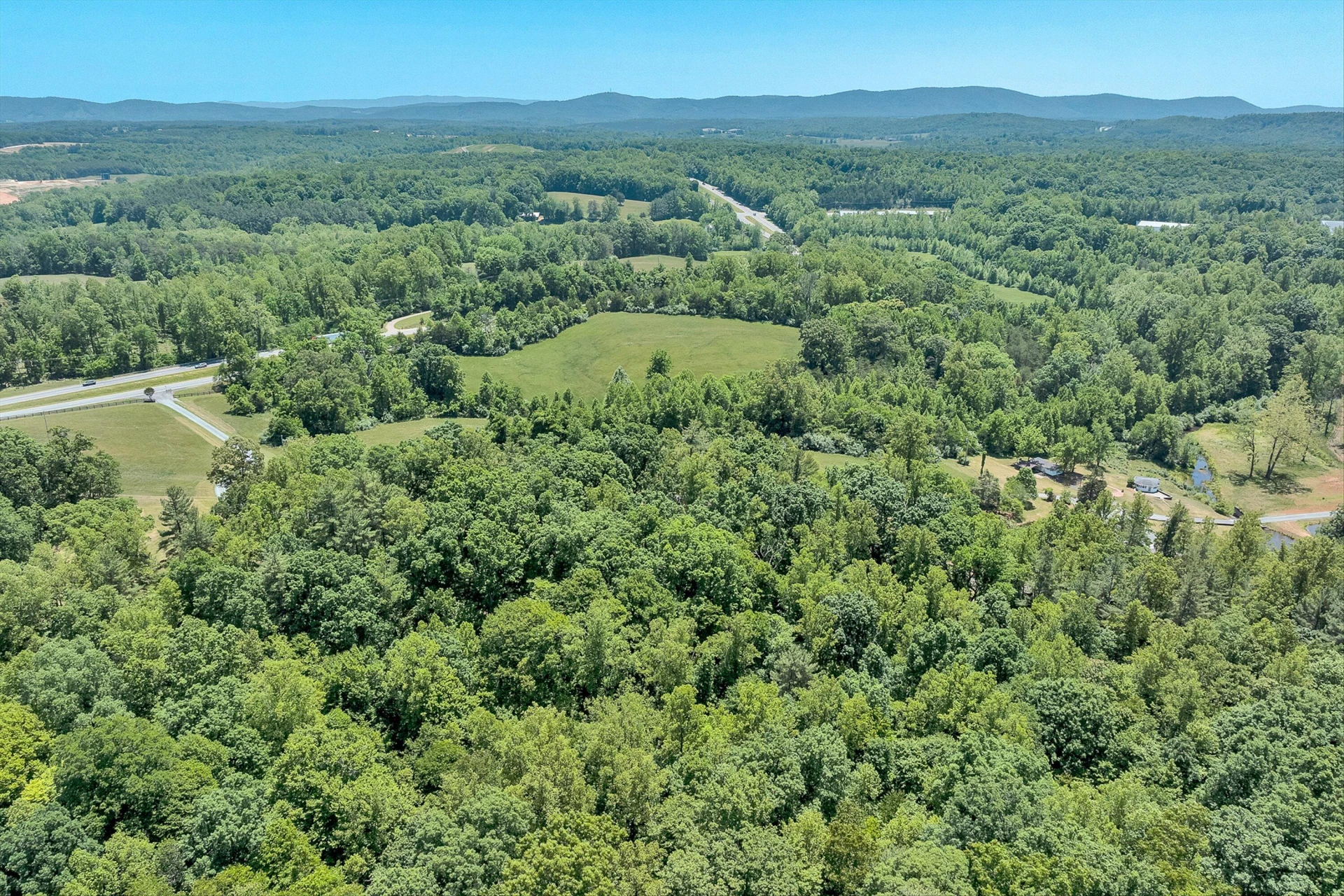 260 Peaceful Valley LN - Photo 79