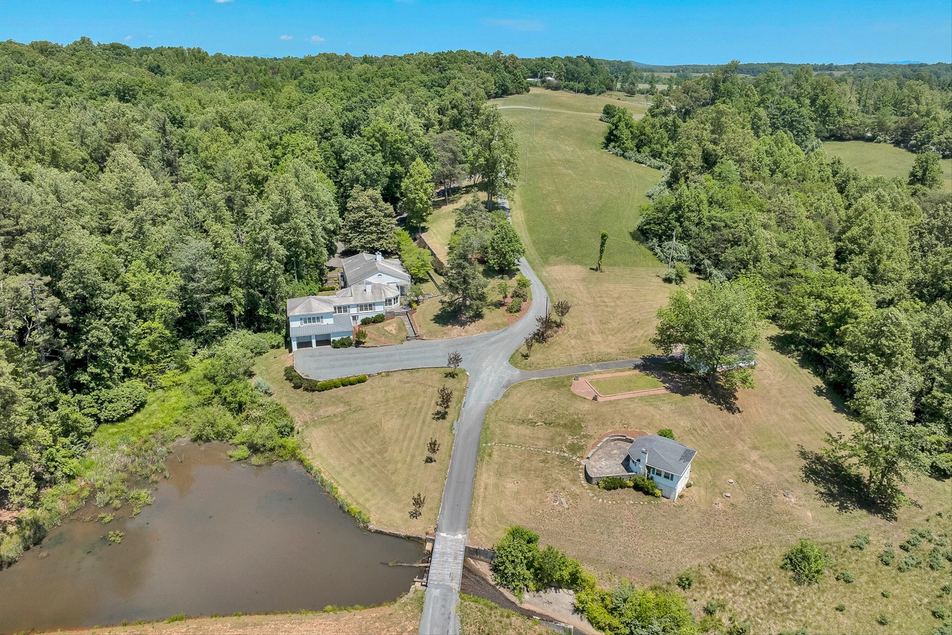 260 Peaceful Valley LN - Photo 80