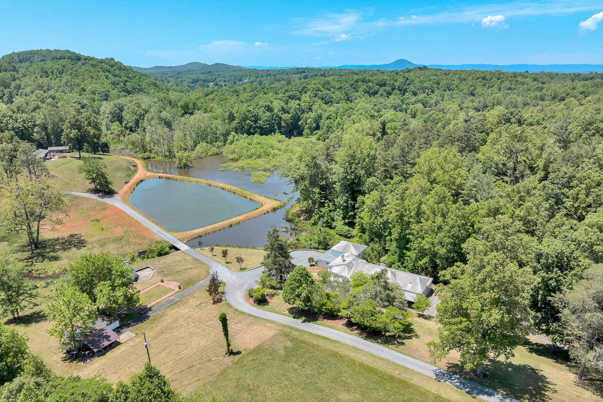 260 Peaceful Valley LN - Photo 83