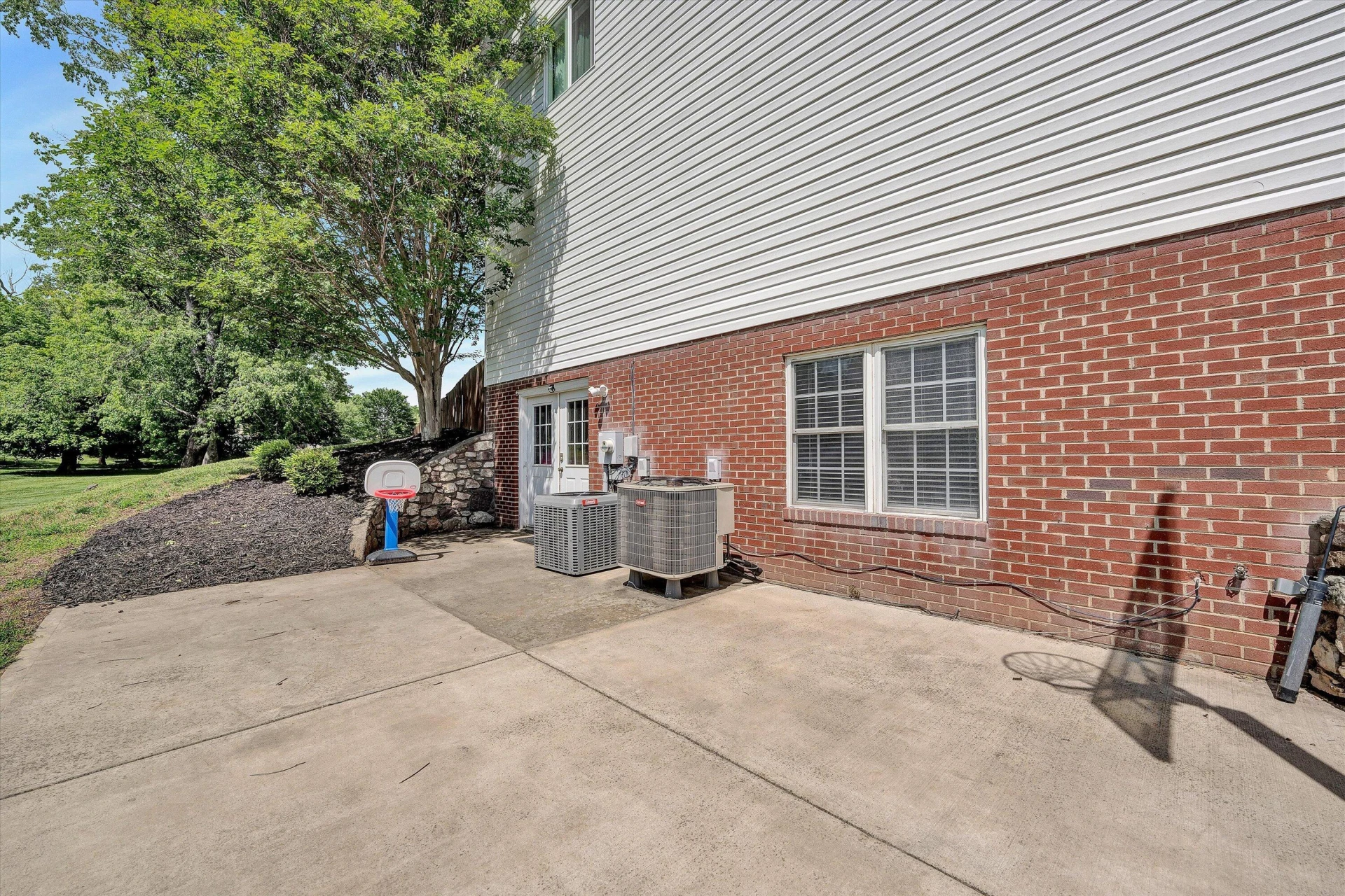 3808 Derby DR - Photo 35