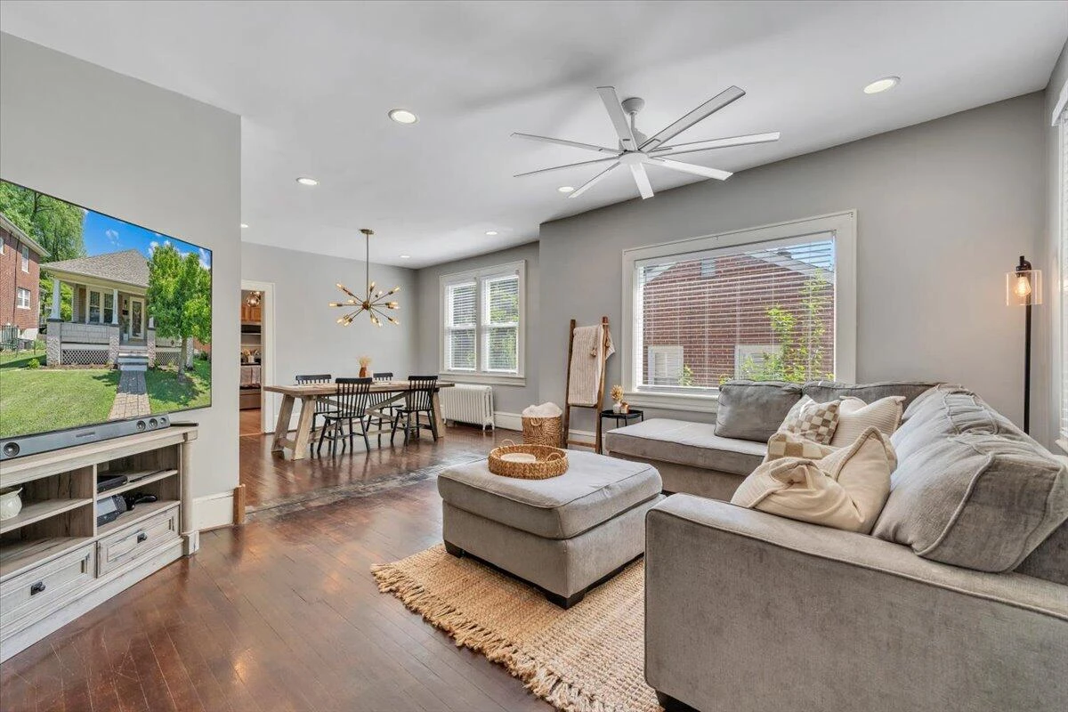 1205 Summit AVE - Photo 15