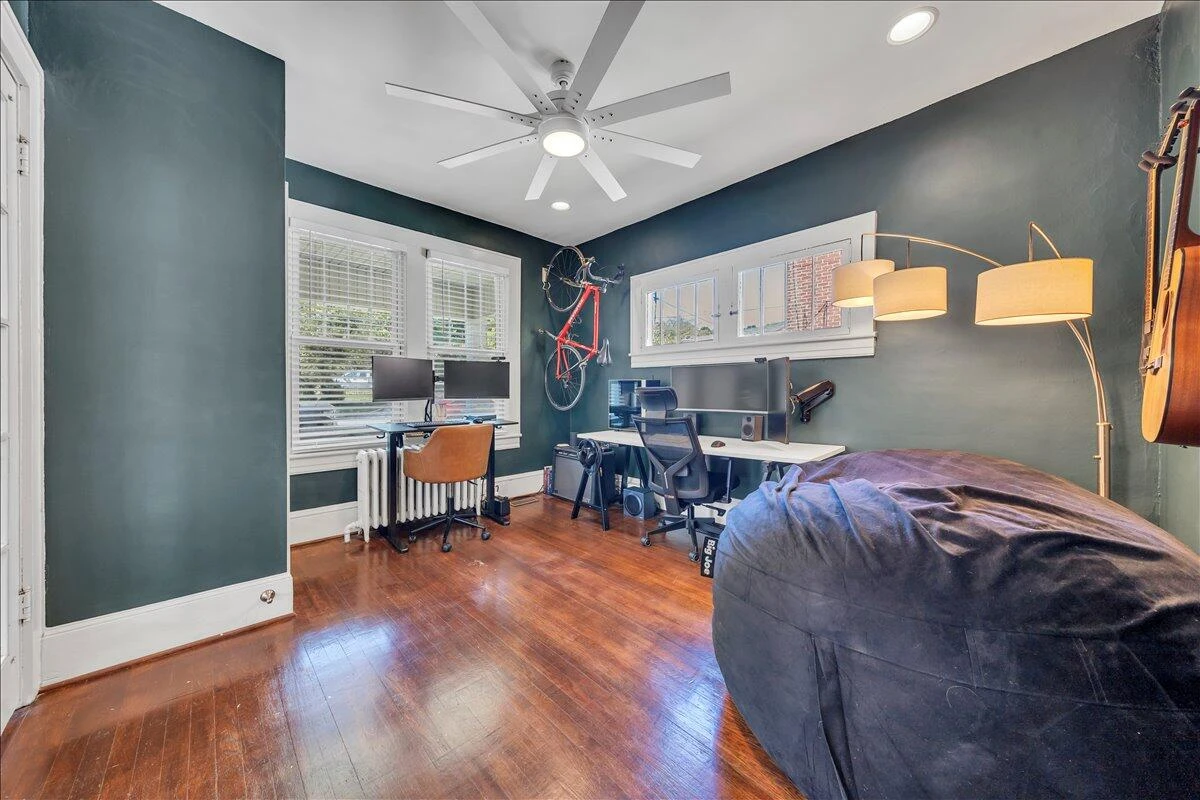 1205 Summit AVE - Photo 29