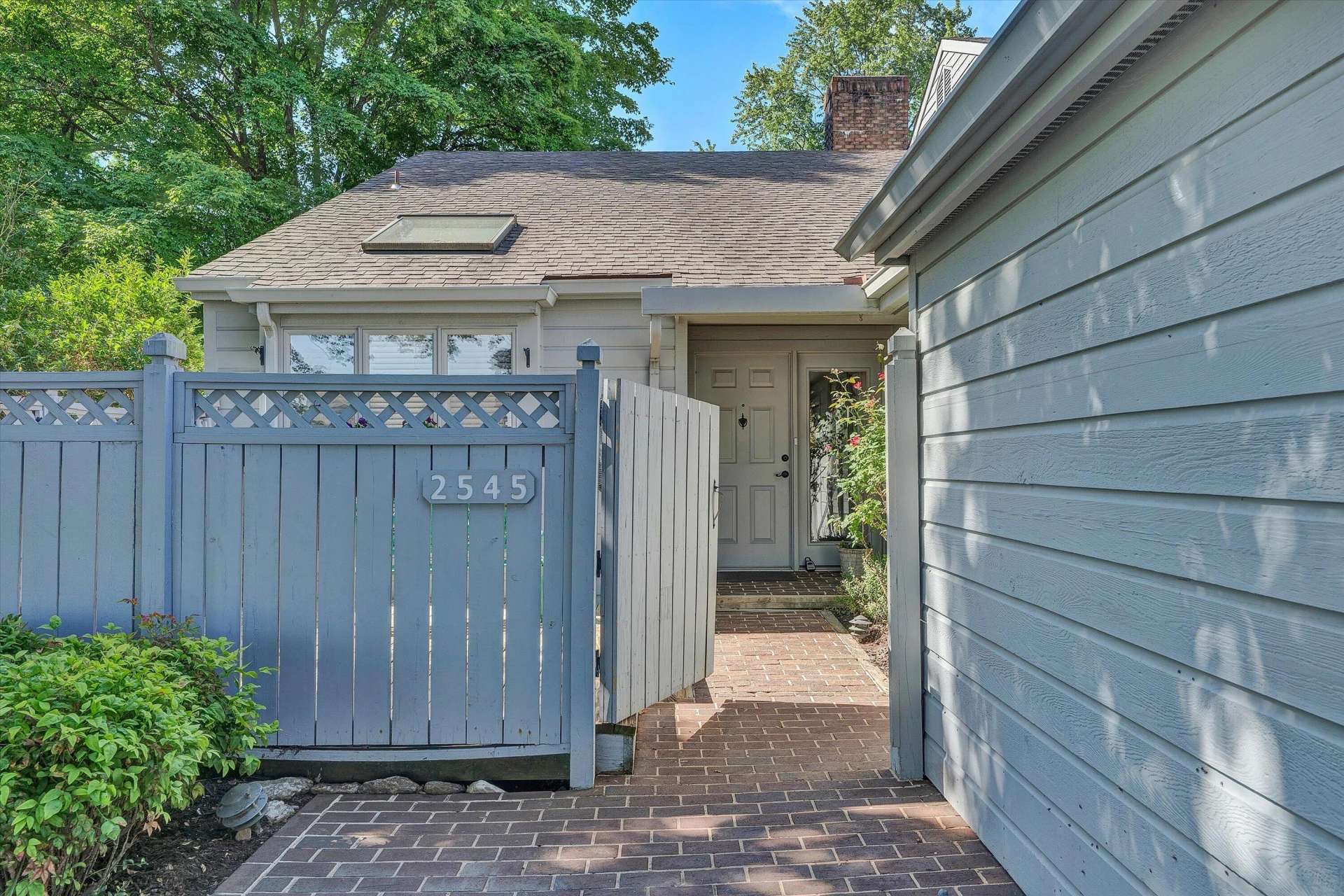 2545 Clearing RD - Photo 6