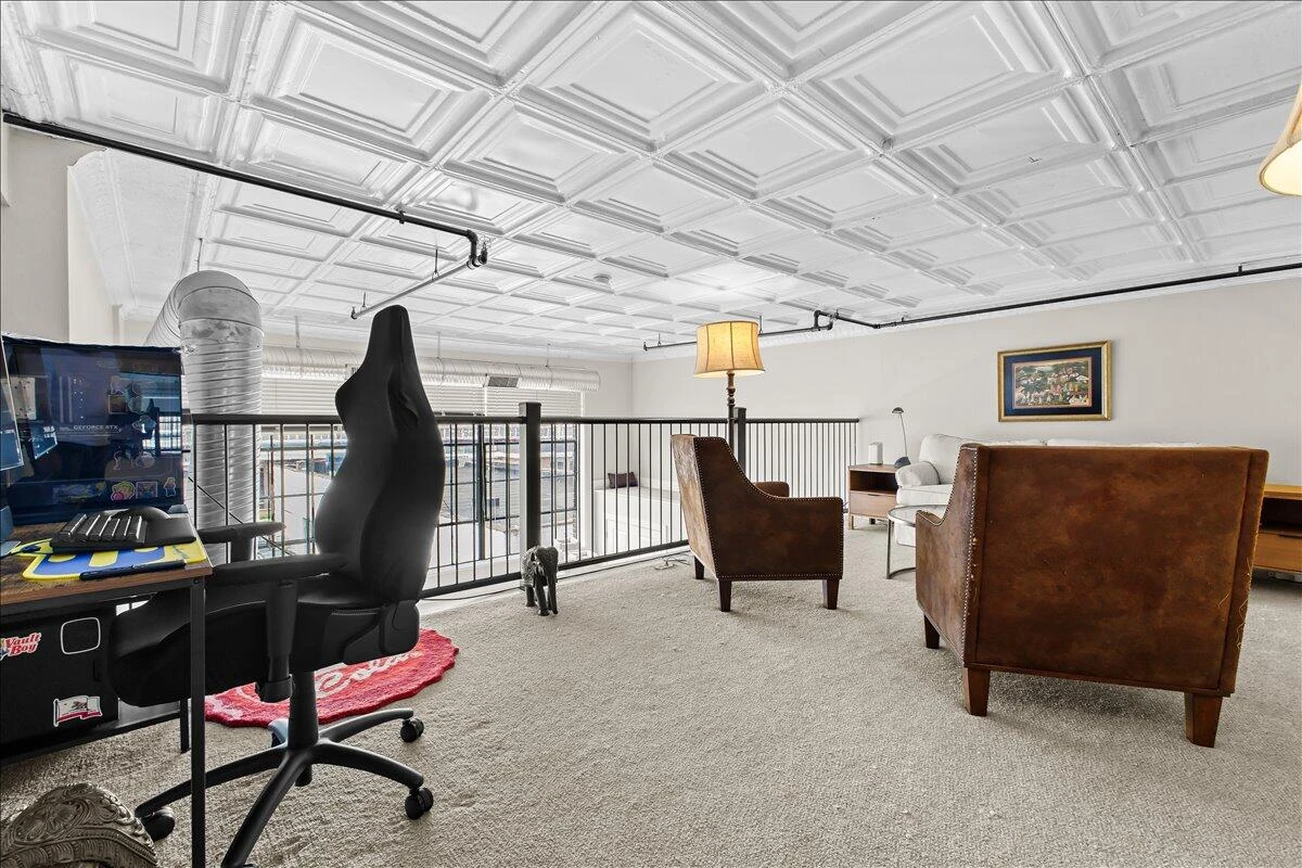 319 Campbell AVE #101 - Photo 17
