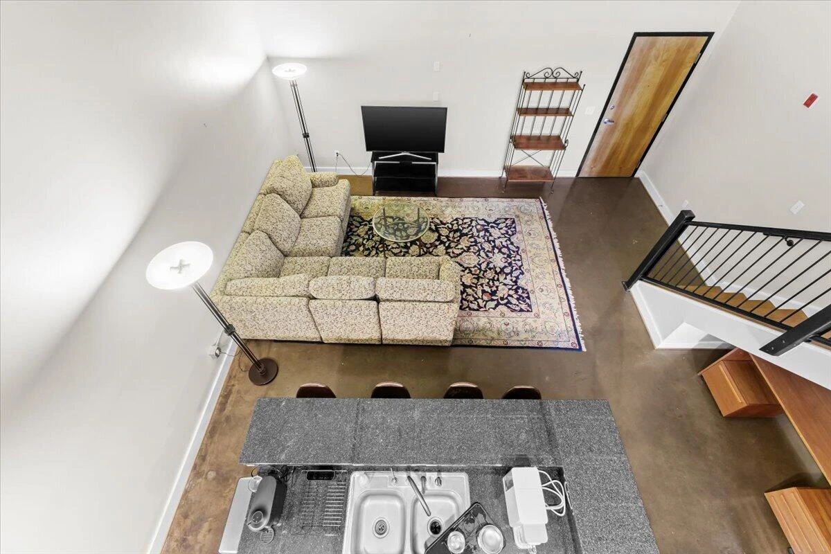 319 Campbell AVE #101 - Photo 20
