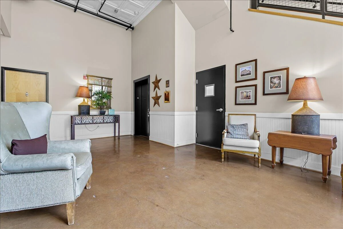 319 Campbell AVE #101 - Photo 23