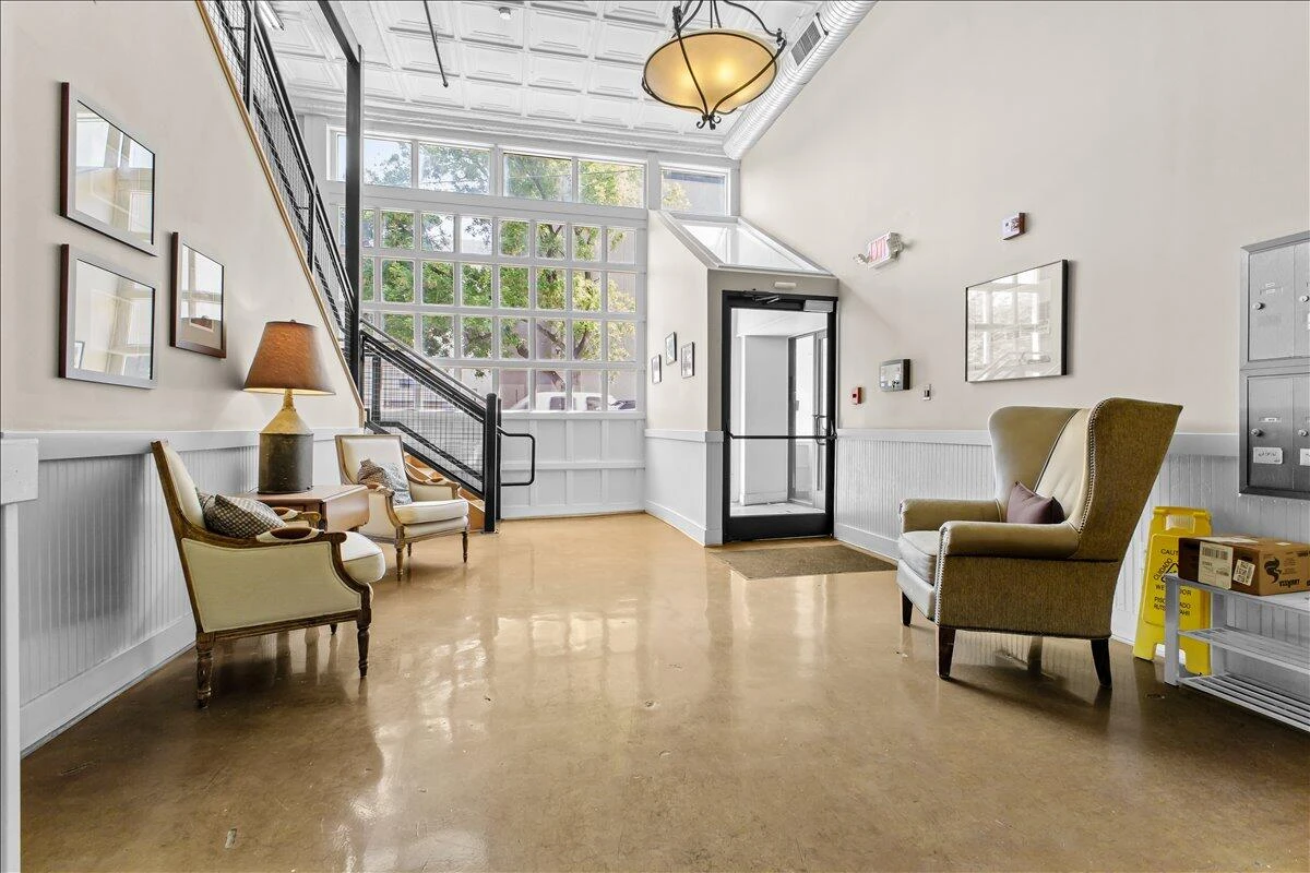 319 Campbell AVE #101 - Photo 24