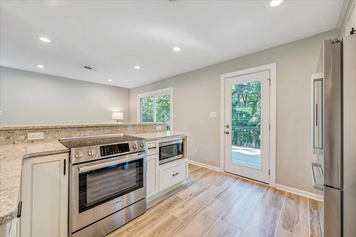 2116 Wesvan DR - Photo 17