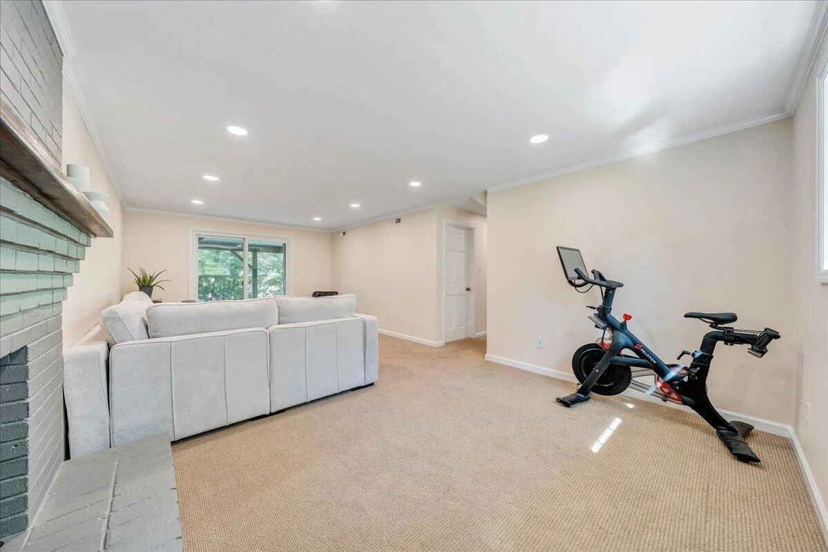 2116 Wesvan DR - Photo 41