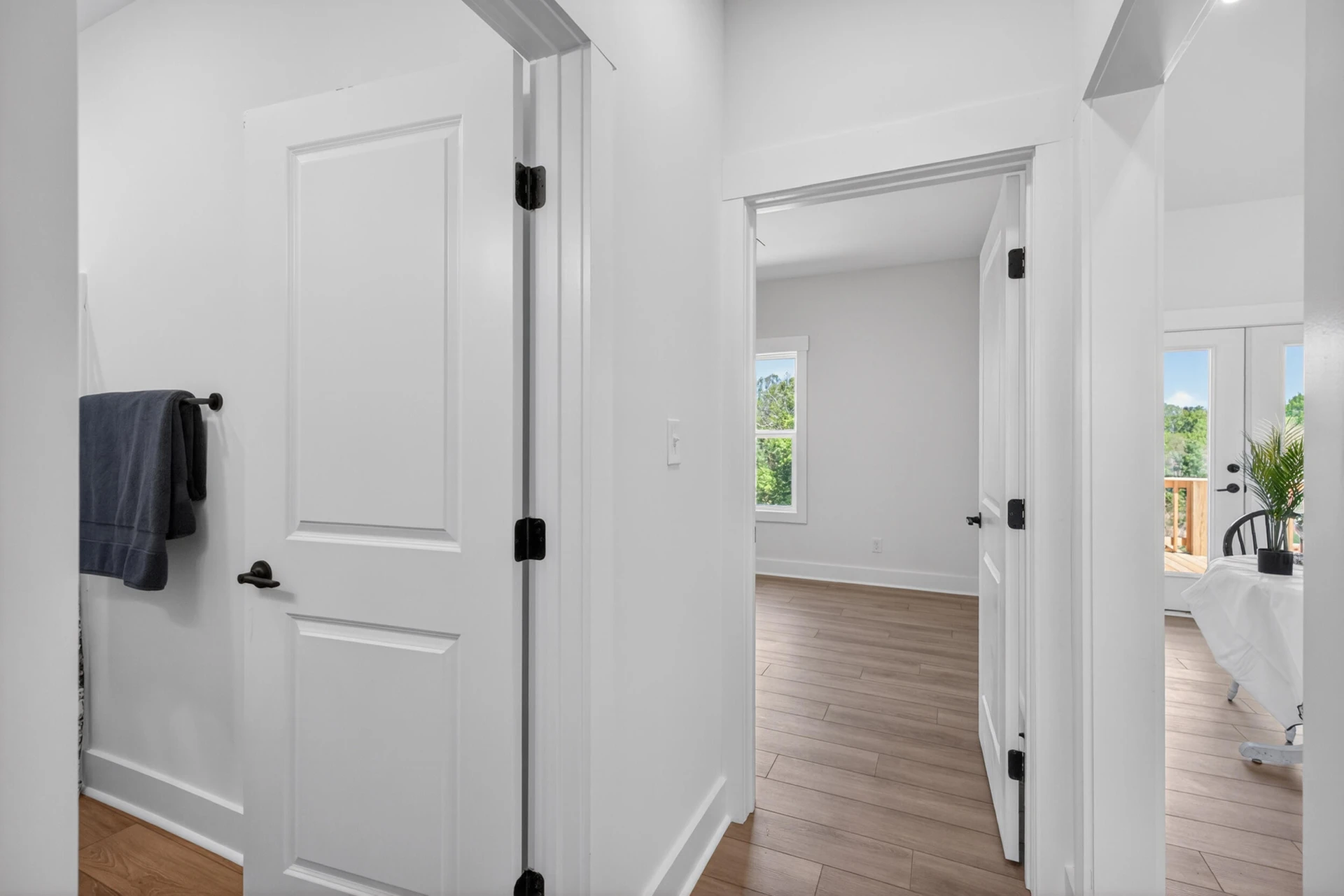 1805 Hickory Cove LN - Photo 26