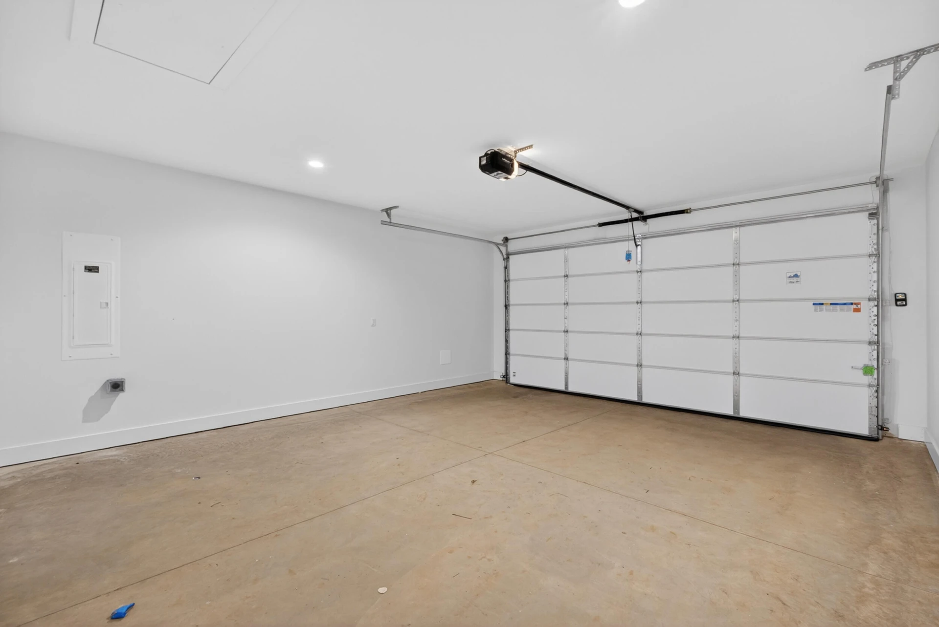 1805 Hickory Cove LN - Photo 36