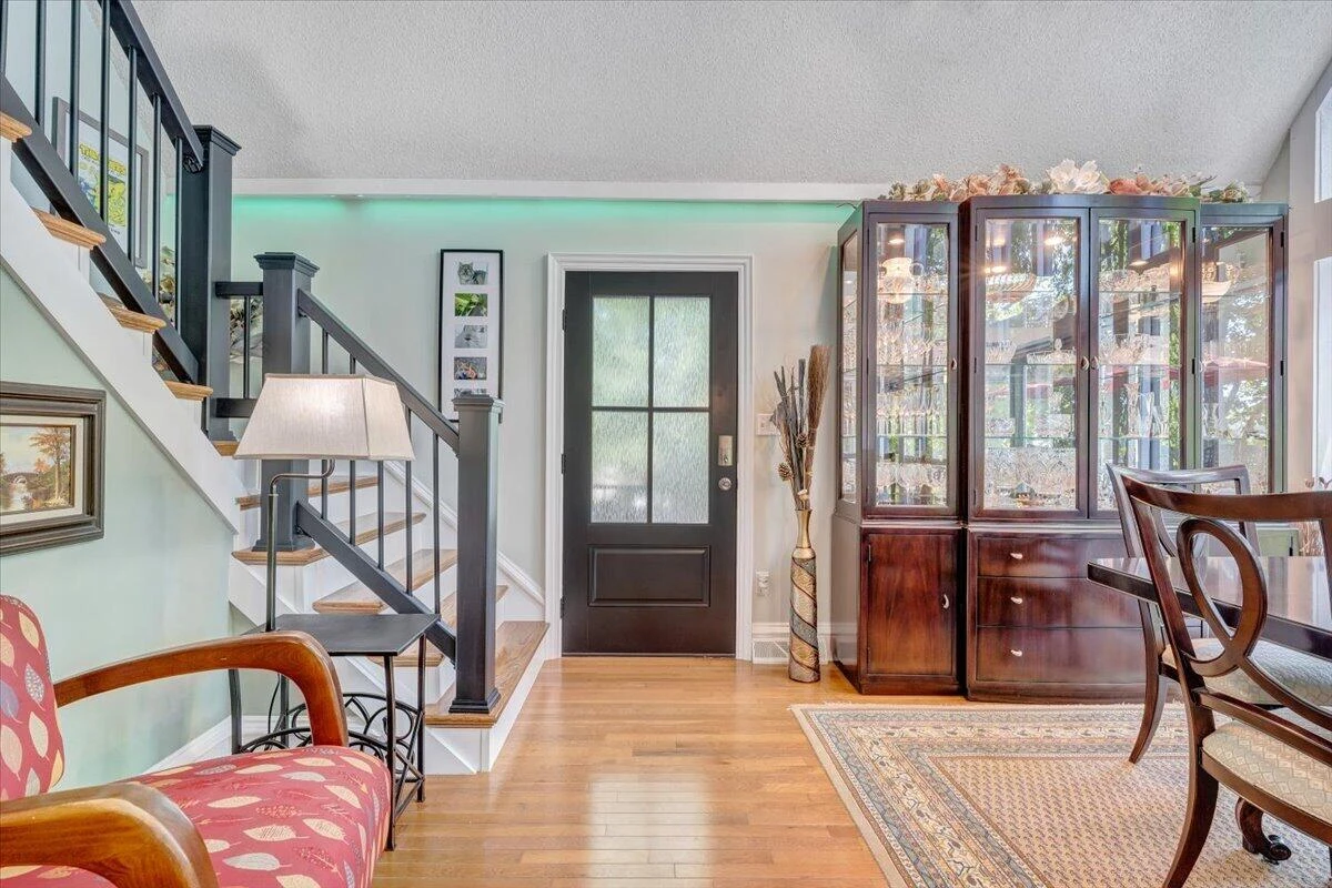 890 Long Island DR - Photo 16