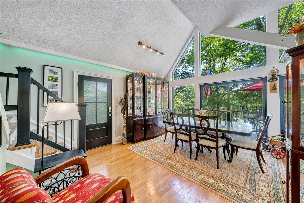 890 Long Island DR - Photo 17