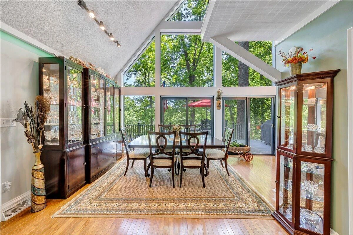 890 Long Island DR - Photo 18