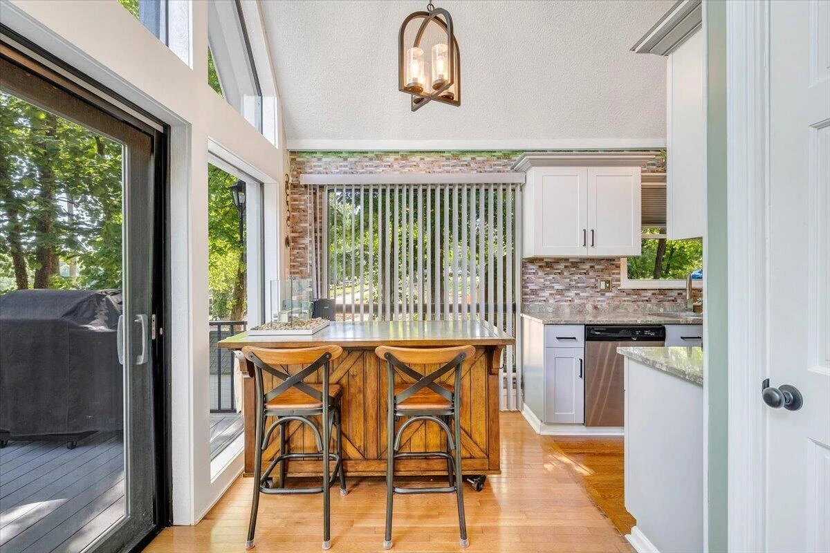 890 Long Island DR - Photo 25