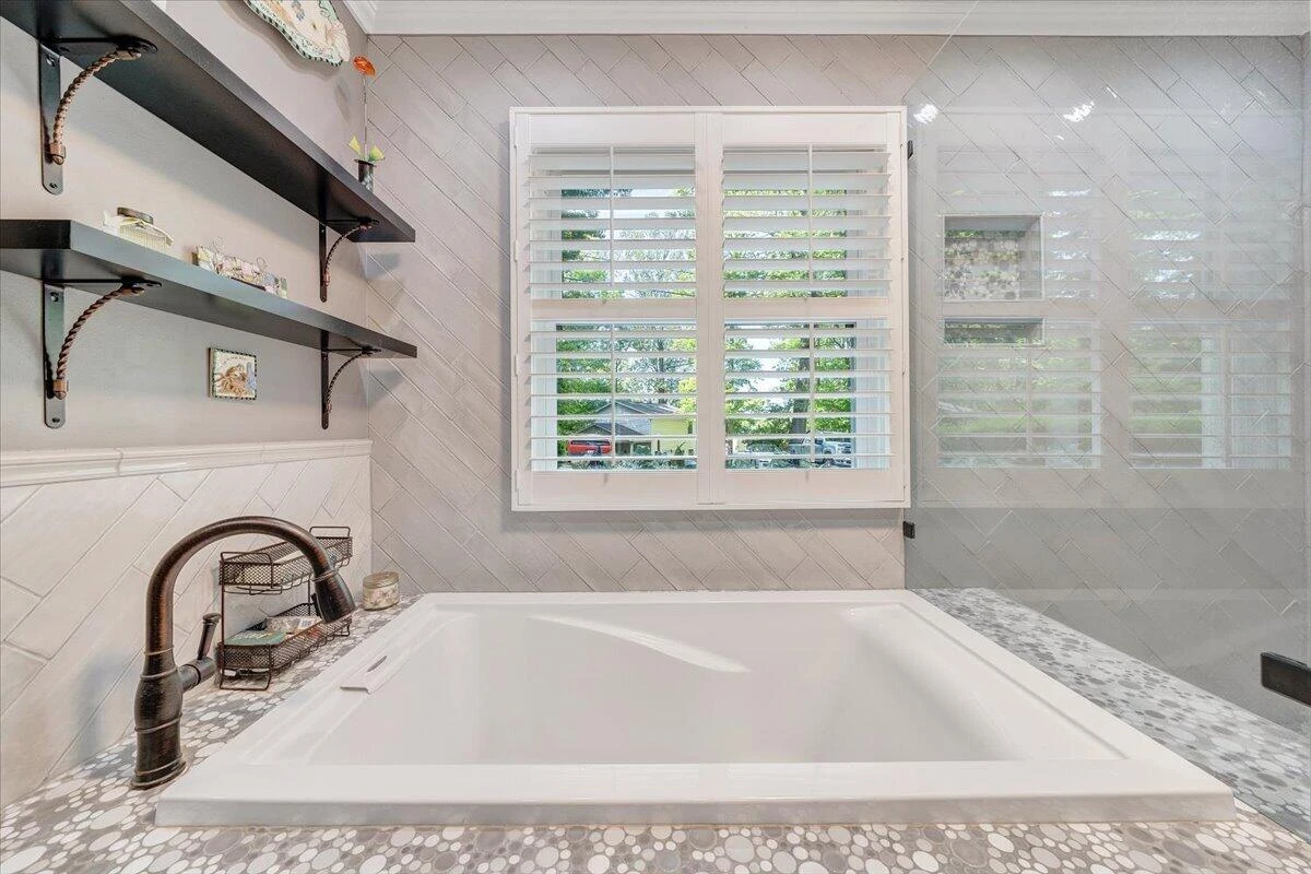 890 Long Island DR - Photo 37