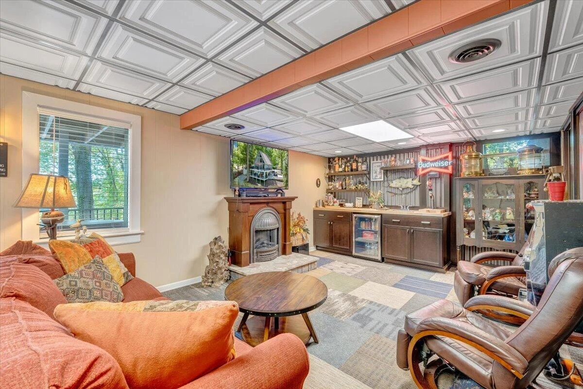 890 Long Island DR - Photo 48