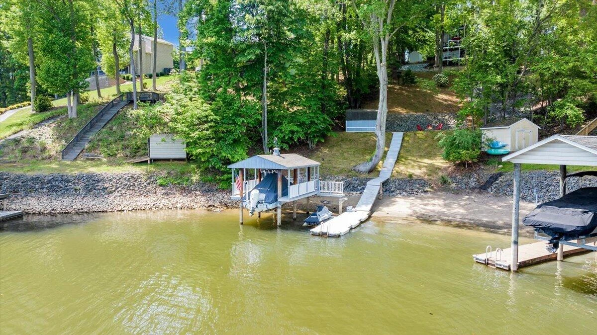 890 Long Island DR - Photo 89