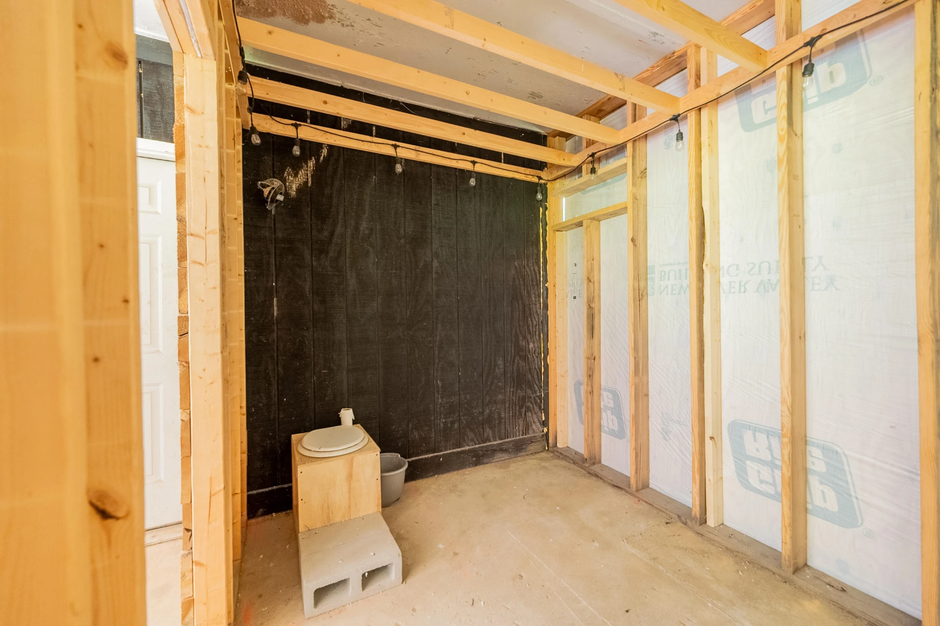 8730 Lee DR - Photo 23