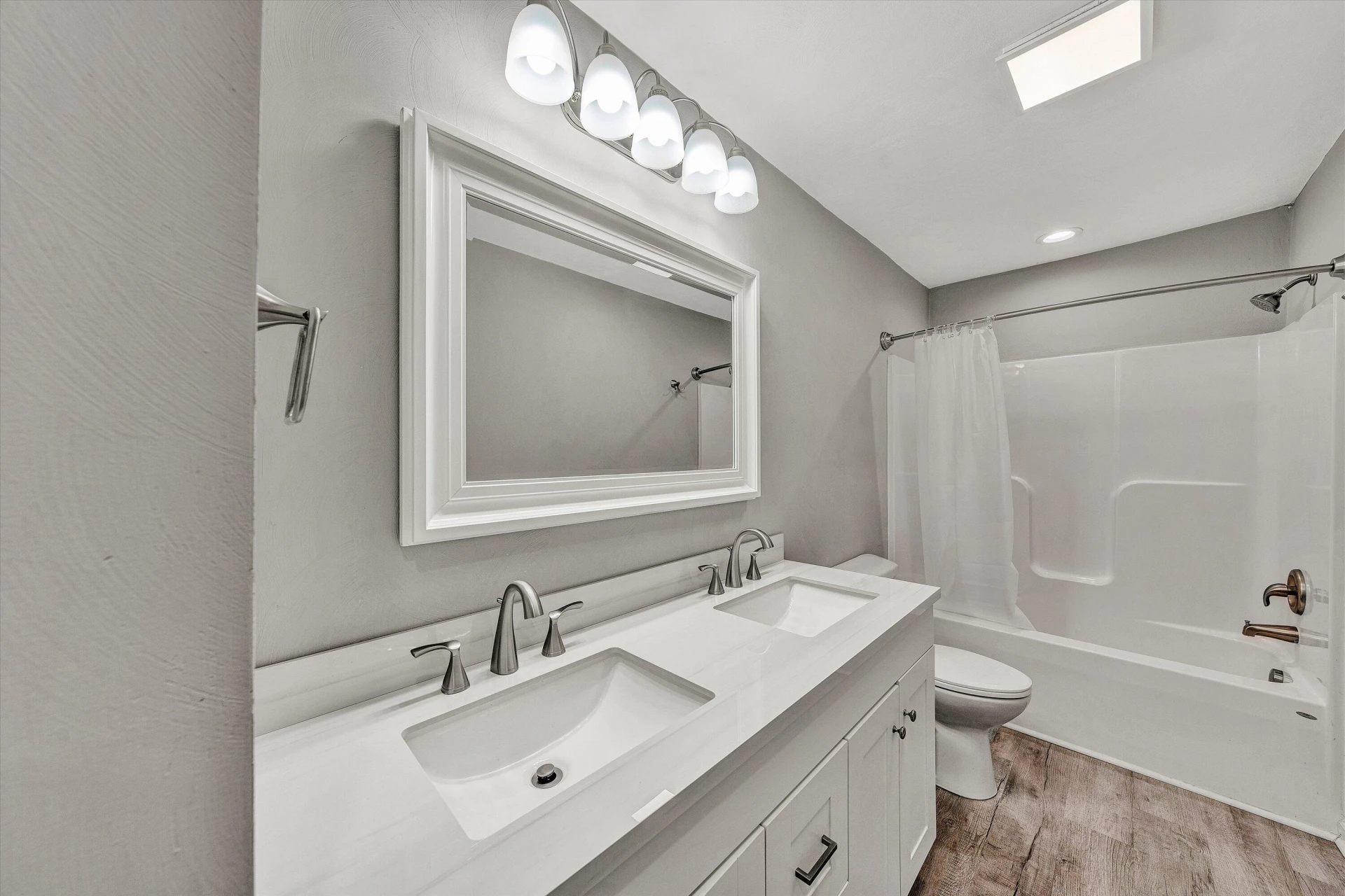 1718 Dundee AVE - Photo 10