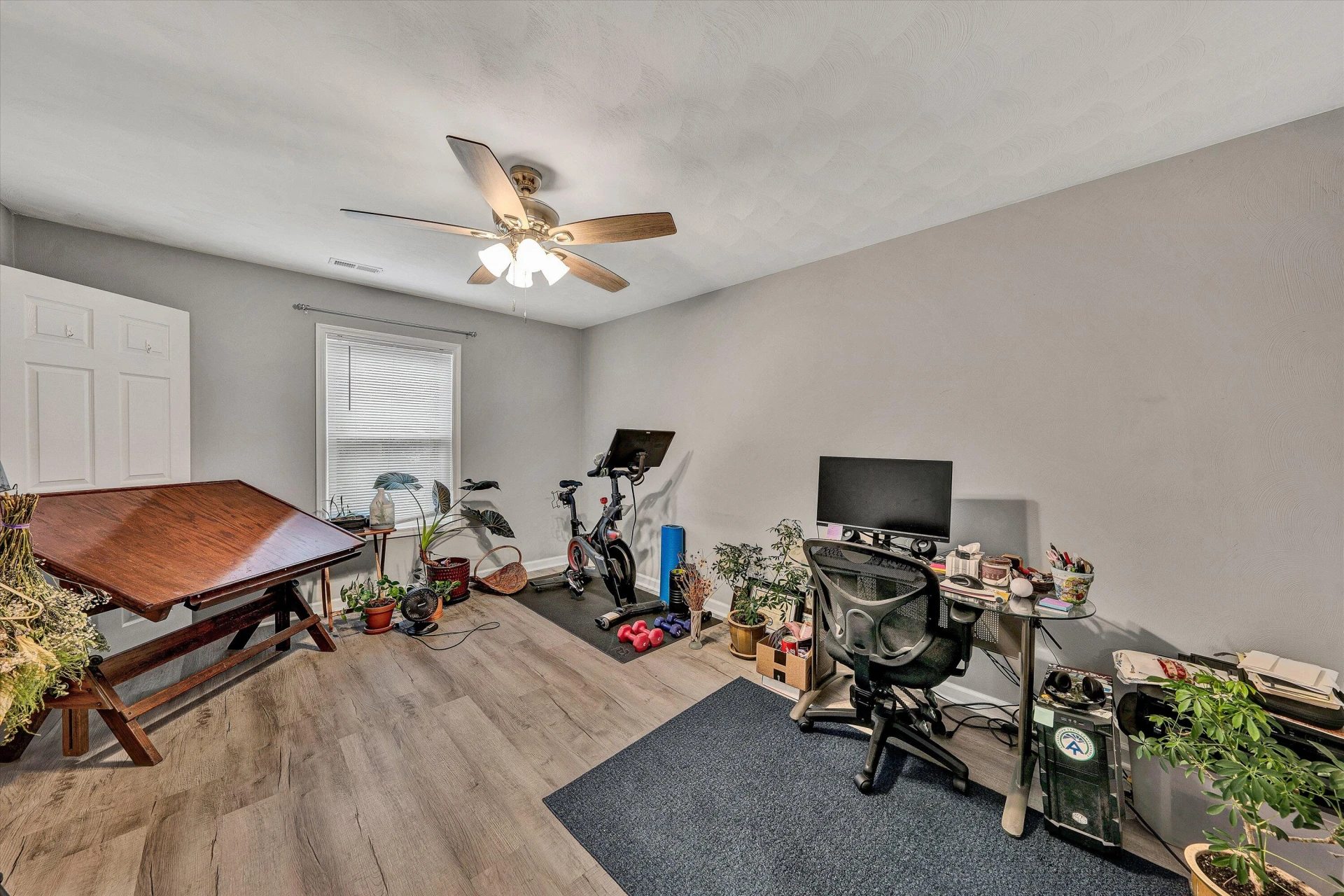 1718 Dundee AVE - Photo 12