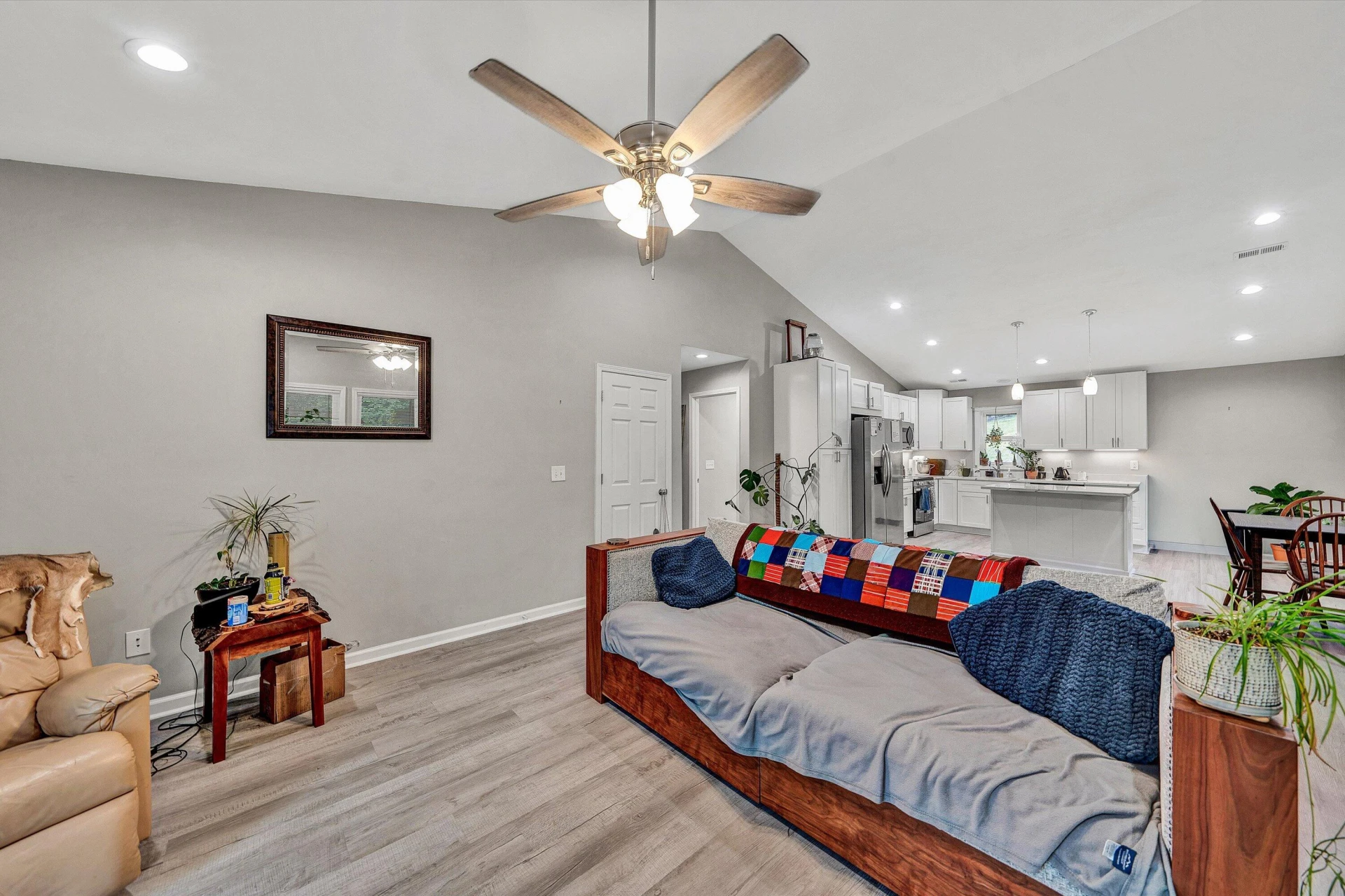 1718 Dundee AVE - Photo 5