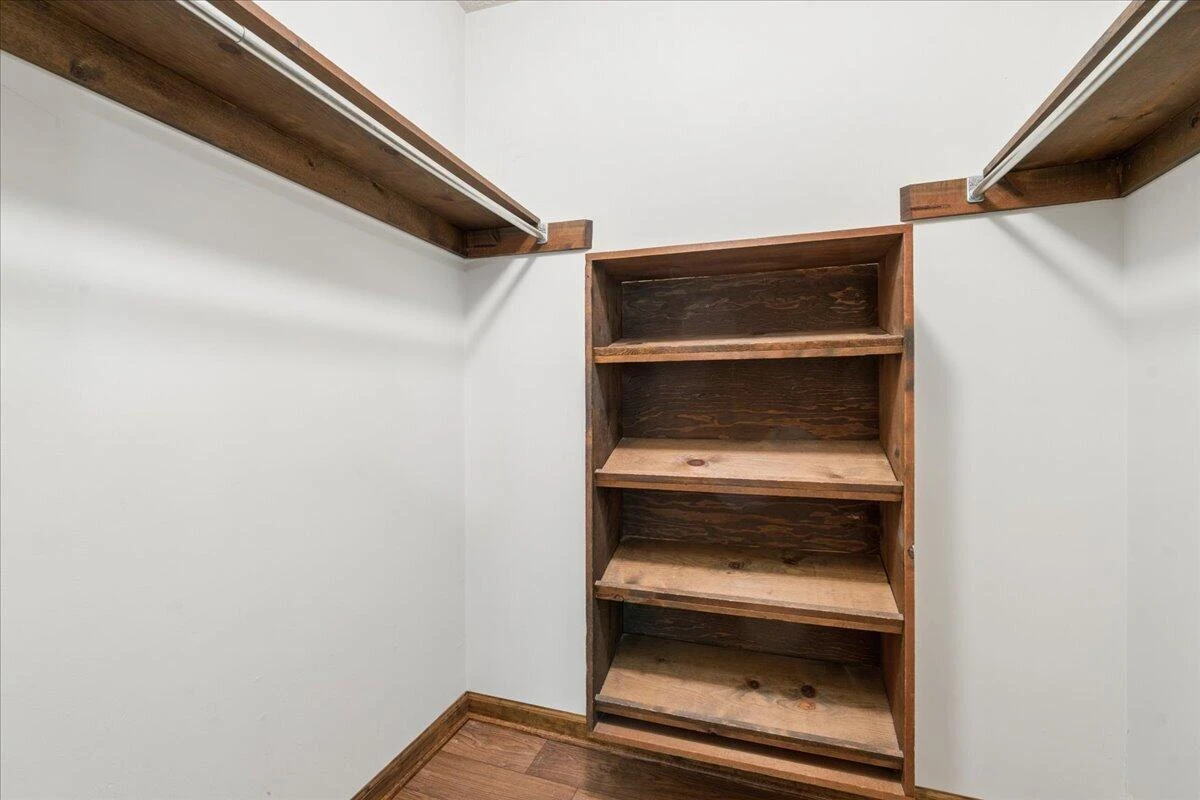431 Langdon RD - Photo 18
