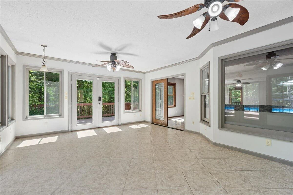 431 Langdon RD - Photo 22