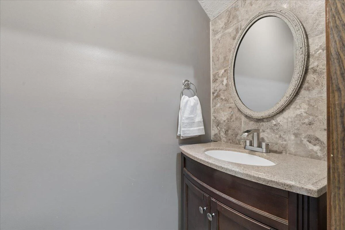 431 Langdon RD - Photo 23