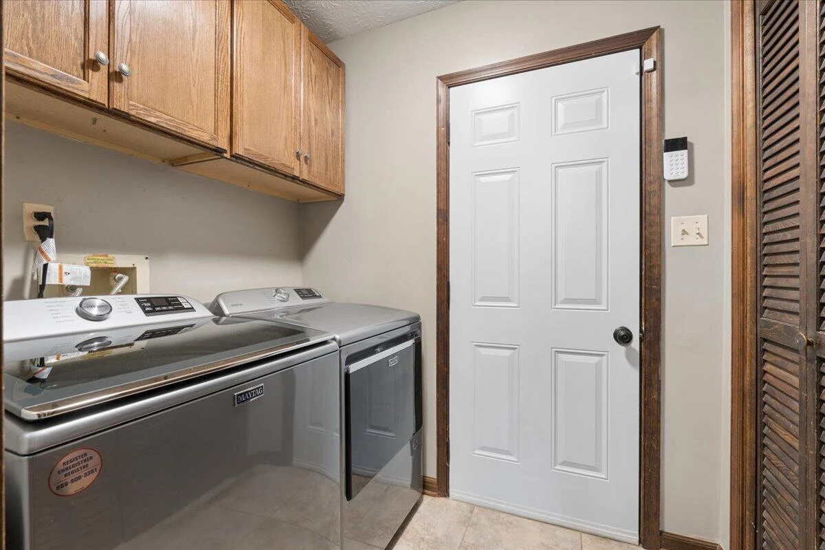 431 Langdon RD - Photo 25