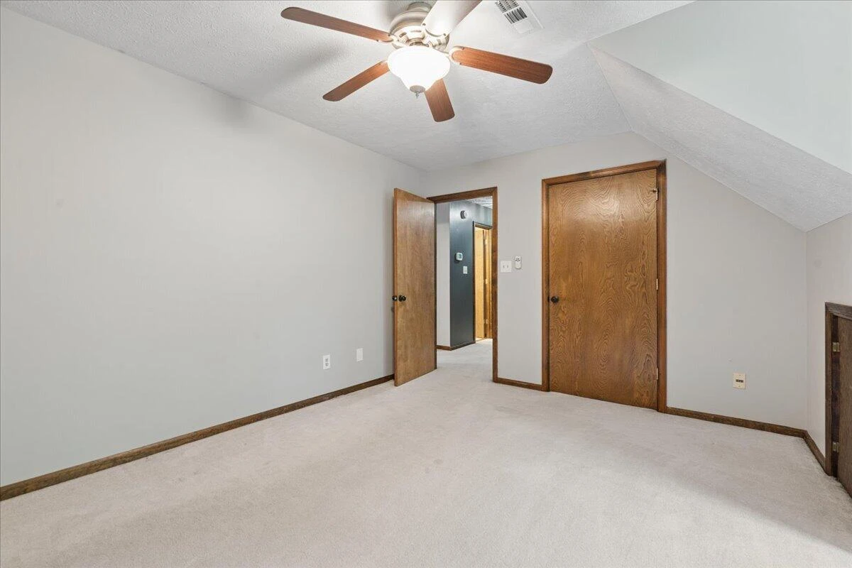 431 Langdon RD - Photo 29