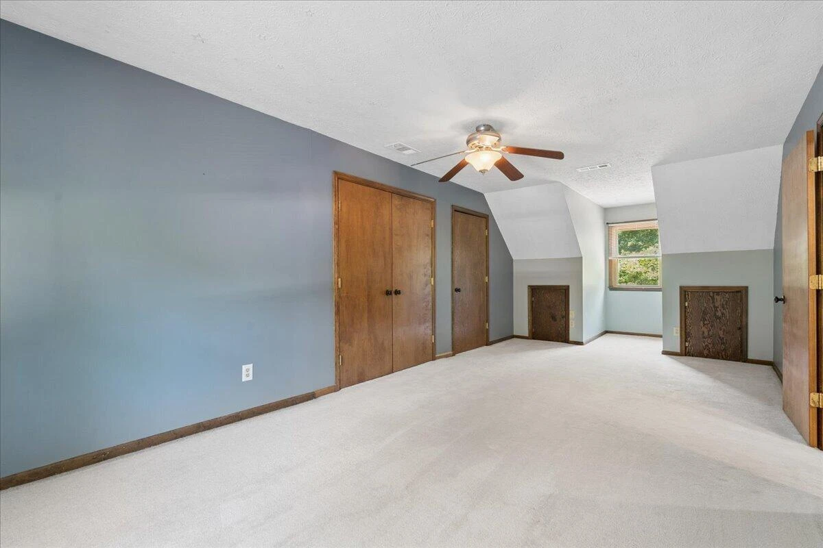 431 Langdon RD - Photo 32