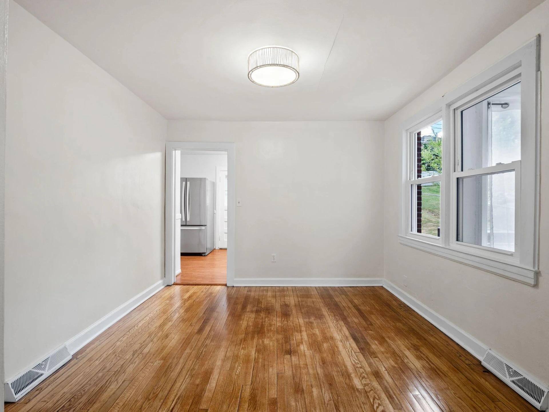 2421 Brandon AVE - Photo 20