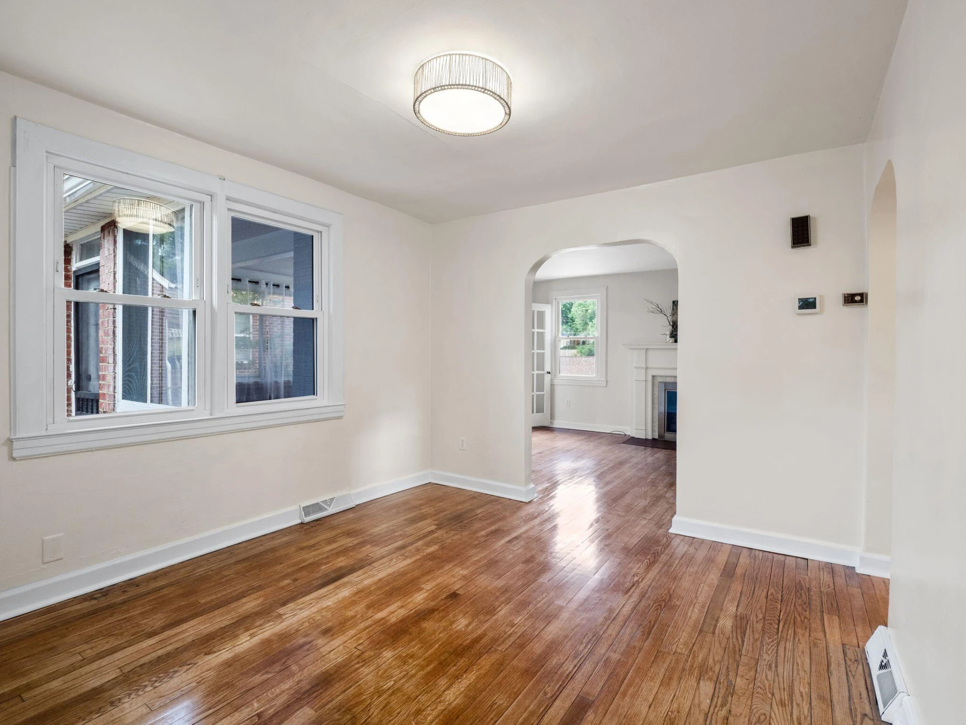 2421 Brandon AVE - Photo 21