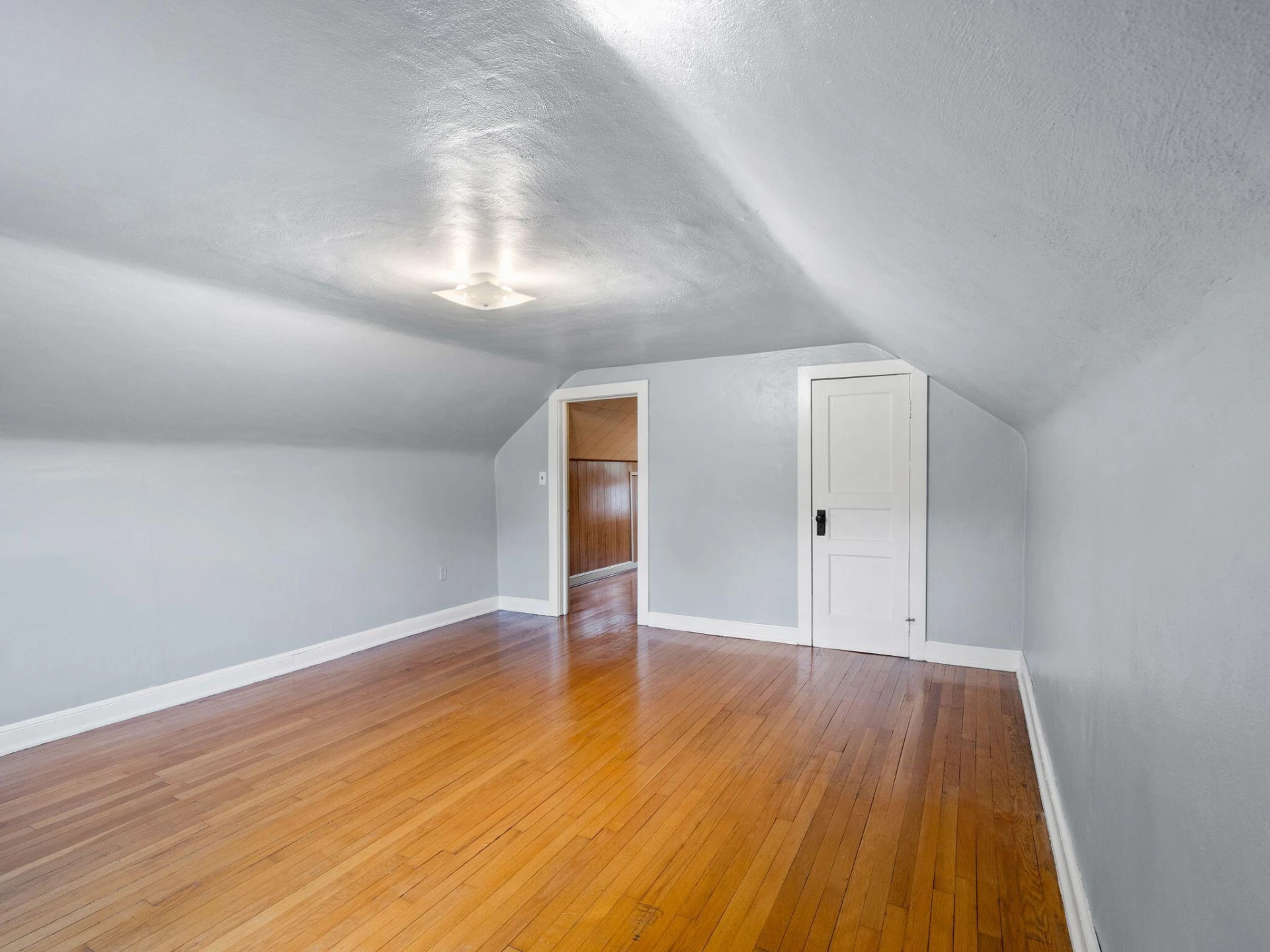 2421 Brandon AVE - Photo 30