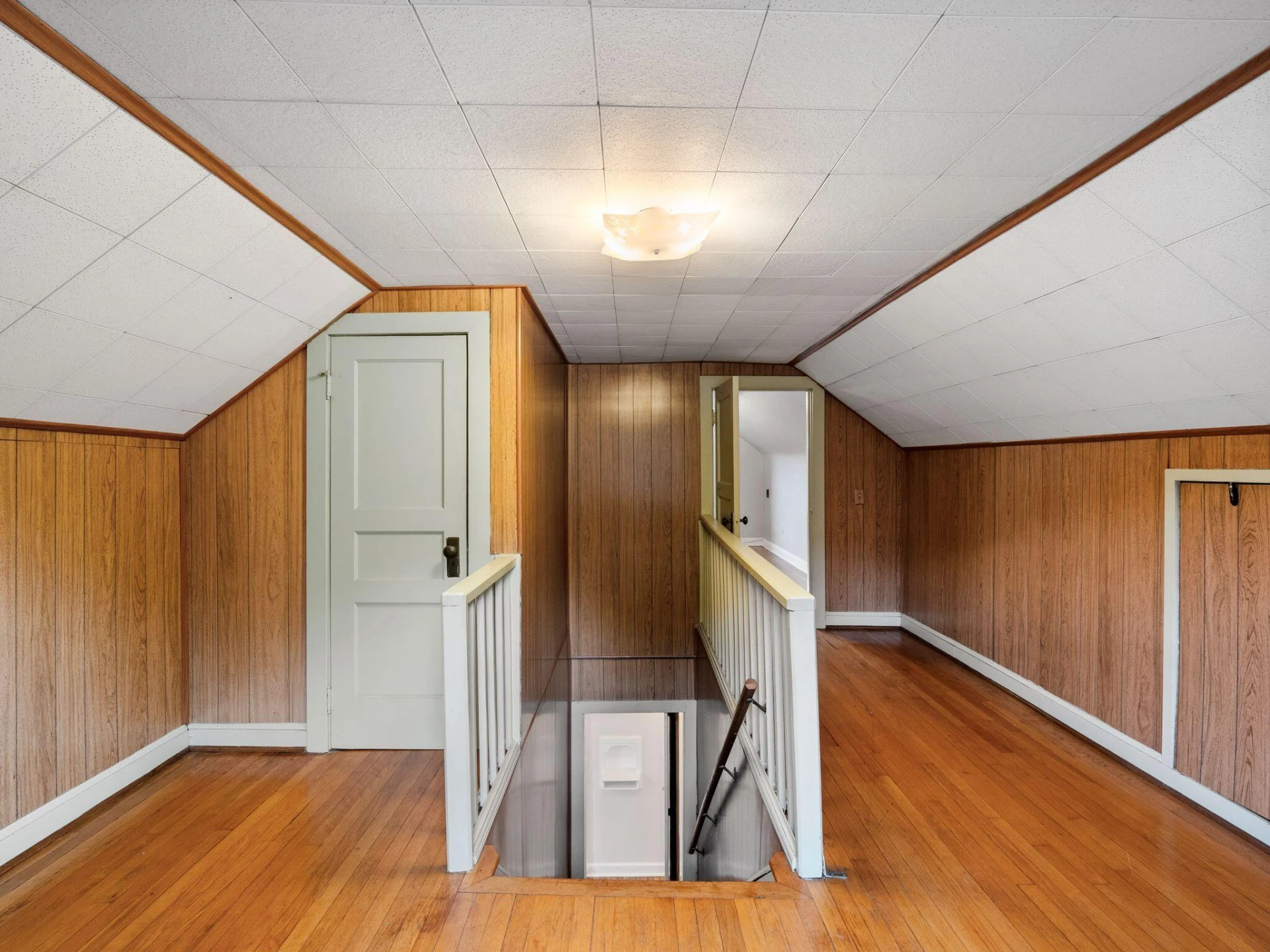2421 Brandon AVE - Photo 32