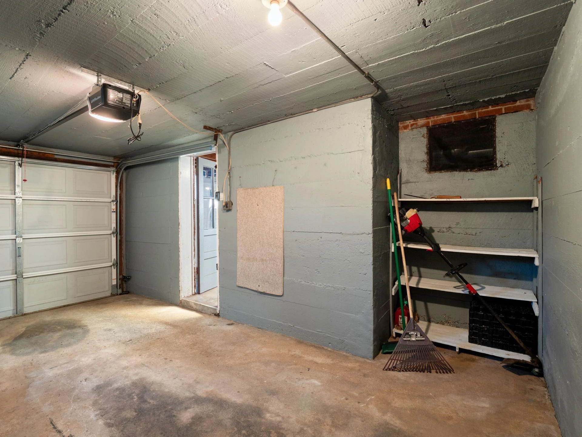 2421 Brandon AVE - Photo 38